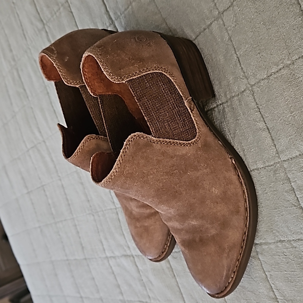Born Booties